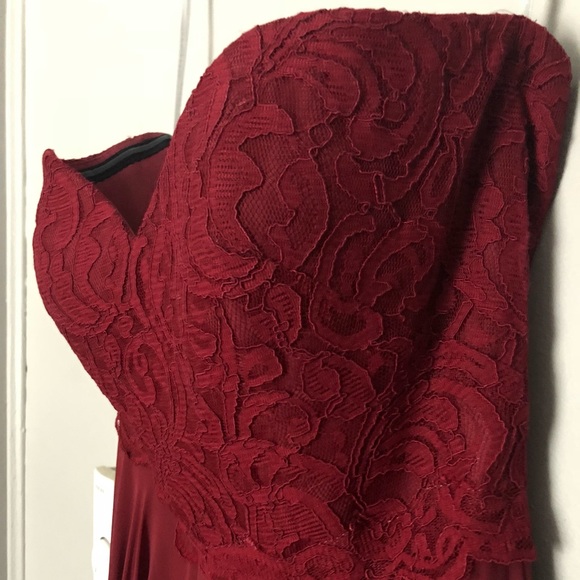 Formal Winter Gown! Size 6 NEVER WORN OR ALTERED - Picture 7 of 8